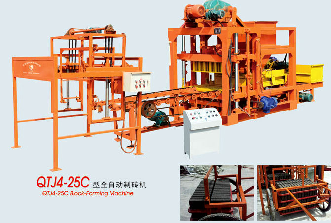 【小型液壓制磚機(jī)】操作簡(jiǎn)單、明了